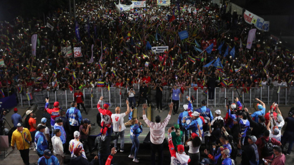 presidente-maduro-en-el-estado-lara-25551