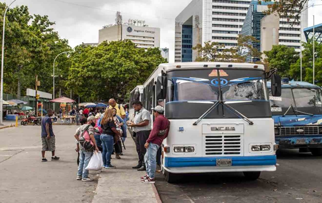 TRANSPORTE PÚBLICO