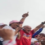 Foto-Con-el-Mazo
