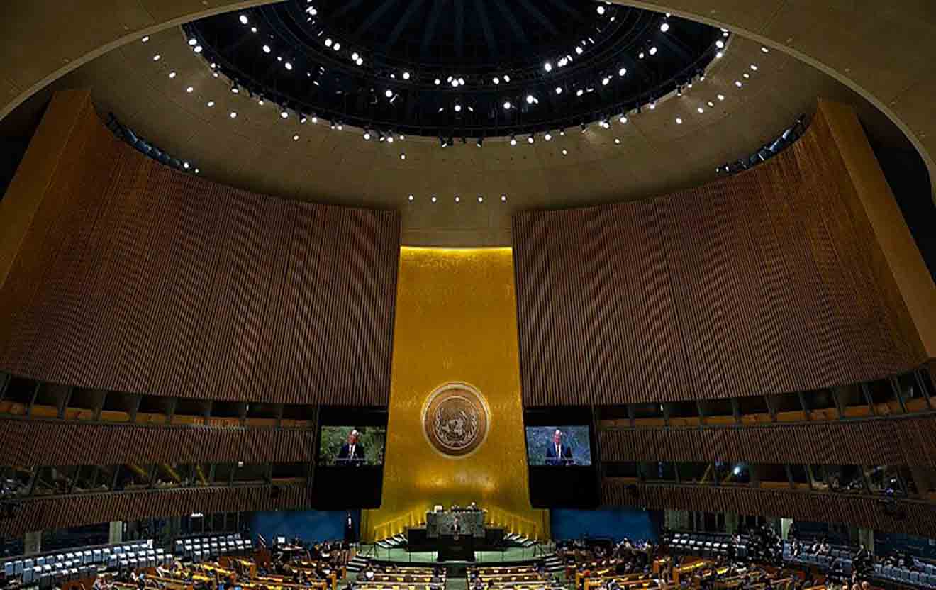 Presidente Maduro celebra resolución de la ONU contra el nazismo