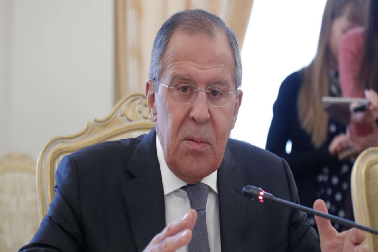 Lavrov: «Occidente corta la rama sobre la que está sentado»