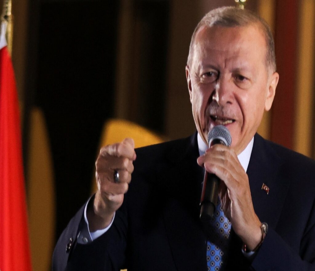 Recep Tayyip Erdogan anunció que Türkiye rompe relaciones con Israel